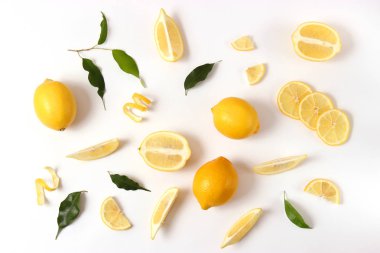 Masadaki limonlar
