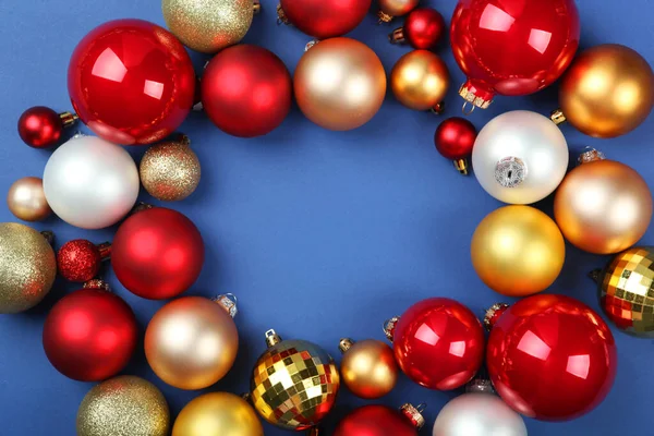 Bolas Decorativas Navidad Vista Superior Lugar Para Insertar Texto —  Fotos de Stock