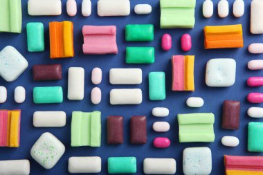 Masada bir sürü farklı diş eti var.