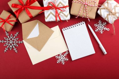 Noel alışveriş listesi. Noel alışverişi teması üzerine kompozisyon