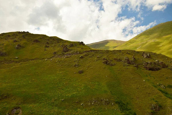 Kuzey Kafkasya Nın Dağlarındaki Narzanov Vadisi Ndeki Kabardino Balkaria Bölgesindeki — Stok fotoğraf