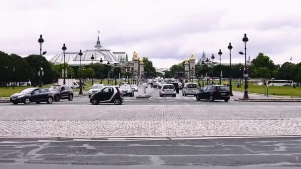 Tráfico París Cerca Musee Armee — Vídeos de Stock