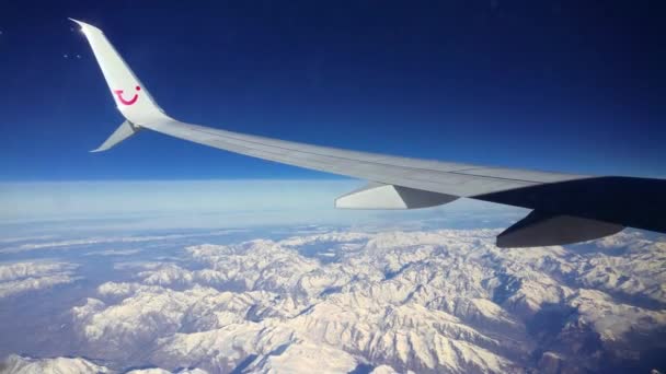 Neve Alpi Paesaggio Con Finestra Aeroplano — Video Stock