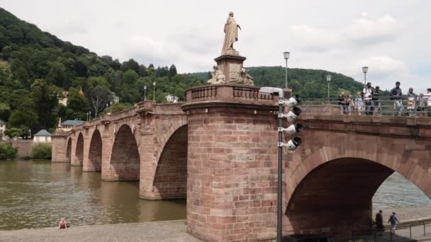 Καρλ Τέοντορ Γέφυρα Χαμηλή Γωνία Χαϊδελβέργη Καλοκαίρι Του 2018 — Αρχείο Βίντεο