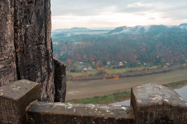 Sandsteinberge bei Dresden, Deutschland — Stockfoto