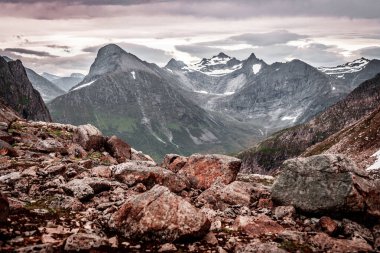 Dağ manzarası, Norveç