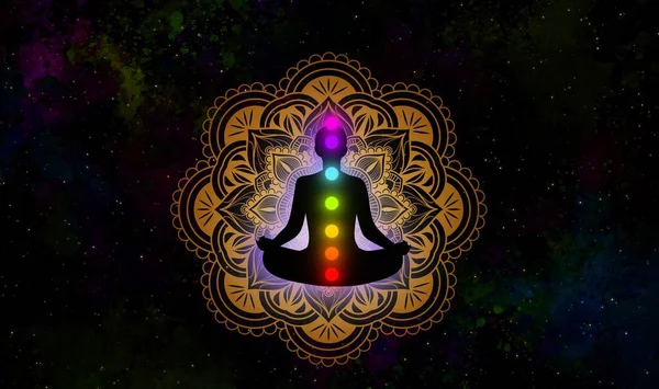 Aura 'lı meditasyon adamı, yedi çakra, ve galaksi çizim konsepti arka planında parıldayan mandala..