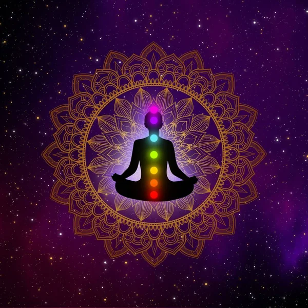 Galaksi çizimi arka planında yedi çakrası ve lüks mandala olan soyut meditasyon adamı..
