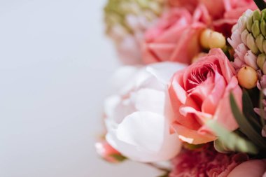 Güzel çiçek çiçekler: peonies, gül, Düğünçiçeği, lale, karanfil, eustoma lisianthks ortanca ihale pembe renkli
