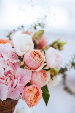 Güzel çiçek çiçekler: peonies, gül, Düğünçiçeği, lale, karanfil, eustoma lisianthks ortanca ihale pembe renkli