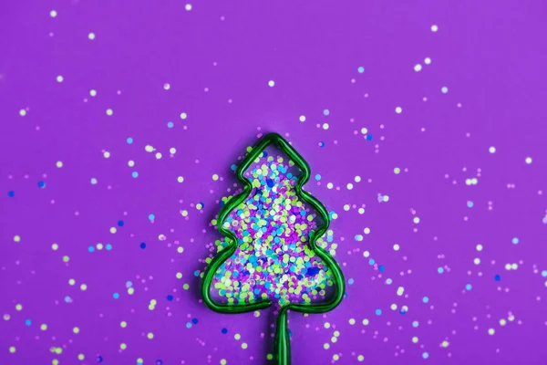 Arbre Noël Fait Confettis Colorés Noël Hiver Nouvelle Année Concept — Photo