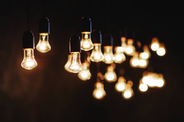 Koyu dokudan önce ampuller