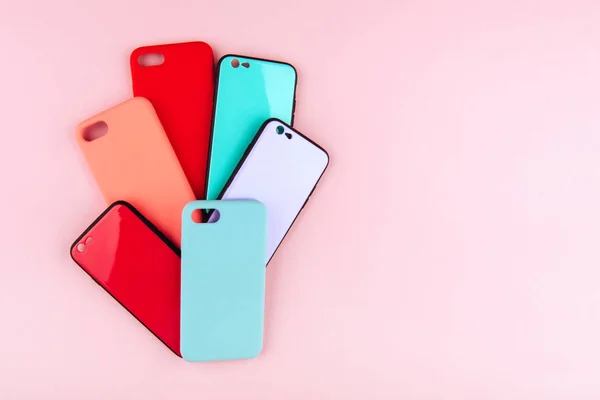 Set Copertine Silicone Colorato Smartphone Uno Sfondo Colorato — Foto Stock