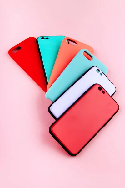 Conjunto Fundas Silicona Color Para Teléfono Inteligente Sobre Fondo Colorido — Foto de Stock