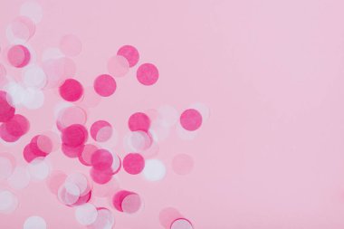 Pembe renkli festival konfeti. Düz yatıyordu stili.