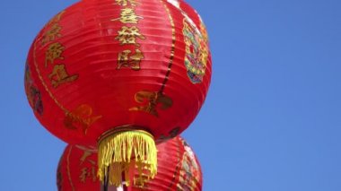 Çin yeni yılı fenerler metin nimet mahallesinde demek zenginlik var ve mutlu