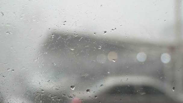 停车场暴雨 — 图库视频影像