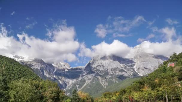 Blue Moon Valley Parque Nacional Jade Dragon Snow Mountain Lijiang — Vídeo de stock