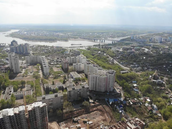 街を見下ろすスパン ウファ バシコルトスタン ロシア 2018 年ぢマヴィック空気 — ストック写真