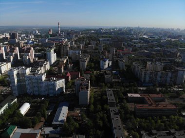 şehrin yukarısındaki yayılma / Ufa Başkurdistan Rusya, Mayıs 2018, ile DJI indeks işlem Mavic hava