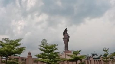 Dr. B.R Ambedkar Heykeli, Vijayawada, Andhra Pradesh 520002. (Çekim devam - 26-07-2025)