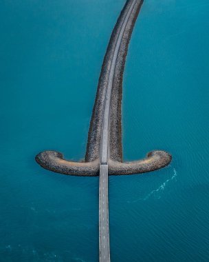 İzlanda inanılmaz köprü. Yukarıdan görüntüle.