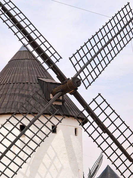 Alcazar de San Juan La Mancha, yel değirmenleri