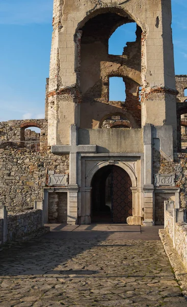 Historické zříceniny hradu Krzyztopor ve Swietokrzyskie, Polsko — Stock fotografie