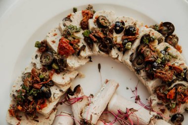 soğuk kesimile plaka, üst görünüm