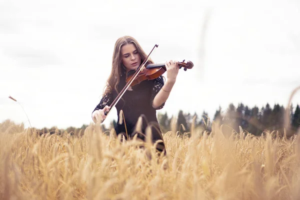 Belle Jeune Femme Triste Debout Sur Champ Blé Jouant Avec — Photo