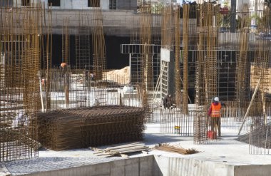 İnşaat çukur ile takviye ve kalıp hazırlanması için Temelleri İnşaatı
