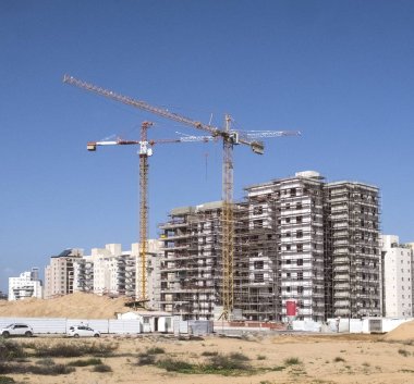 Binanın avlu şehir Holon İsrail'in yeni bir alanda Evleri Konut İnşaatı