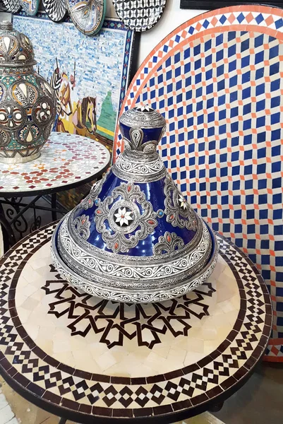 Ceramic dishes and other ceramic products made by Moroccan craftsmen by hand