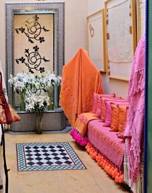 Majorelle bahçe Marracesh Fas: Yves saint Laurent müzesinde butik dükkan 