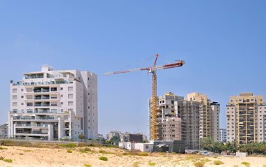 Binanın avlu şehir Holon İsrail'in yeni bir alanda Evleri Konut İnşaatı