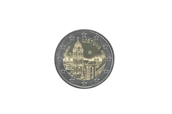 2017年发行的立陶宛纪念币2欧元 专门纪念在白色上隔离的维尔纽斯文化城 — 图库照片