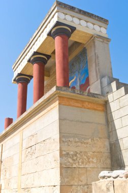 Geri yüklenen Kuzey ile boğa fresk şarj girişi