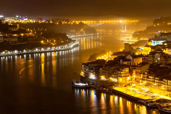 Vista Panorâmica Porto Noite Perto Rio Douro — Fotografia de Stock