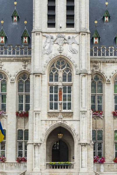 Detail Van Het Gemeentehuis Van Sint Niklaas België — Stockfoto