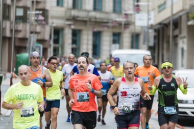 Pontevedra, İspanya: Ayrıntı yarım maraton şehir Pontevedra, 10 kms katılımcıların. Kentsel rota ve şehrin tarihi merkezine.