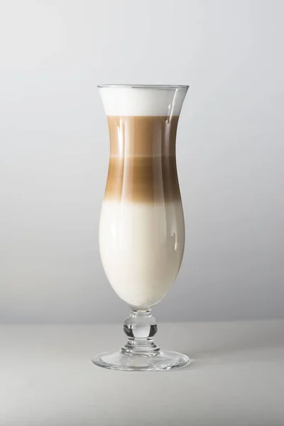 Элегантный Стакан Кофе Молоком — стоковое фото