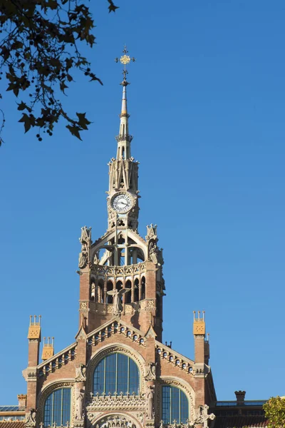 Viejo Edificio Auténtico Con Derrame Reloj — Foto de Stock