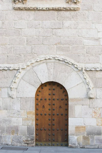 Antigua Fachada Del Edificio Con Puertas Madera — Foto de Stock