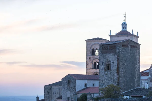 Clădiri Vechi Piatră Cer Apus Soare — Fotografie, imagine de stoc