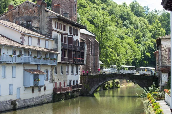 Bridge Old Authentic Buildings People Sunlight — Stock Photo, Image