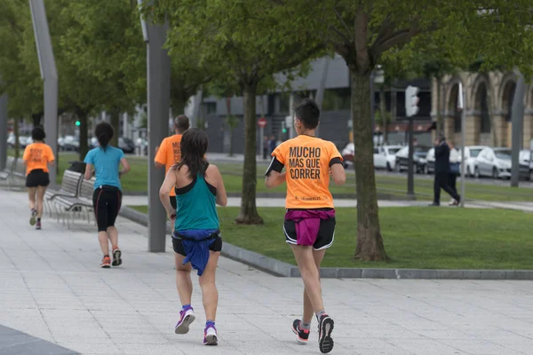 Bilbao Spain July 2016 Group People Practice Running One Streets — Stock Photo, Image
