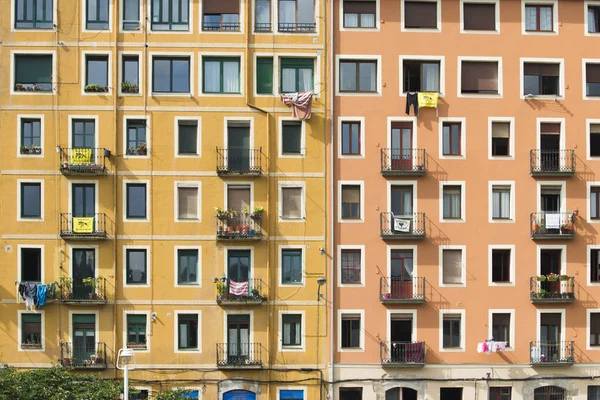 Bilbao Spanien Juli 2016 Fassade Eines Gebäudes Mit Der Typischen — Stockfoto