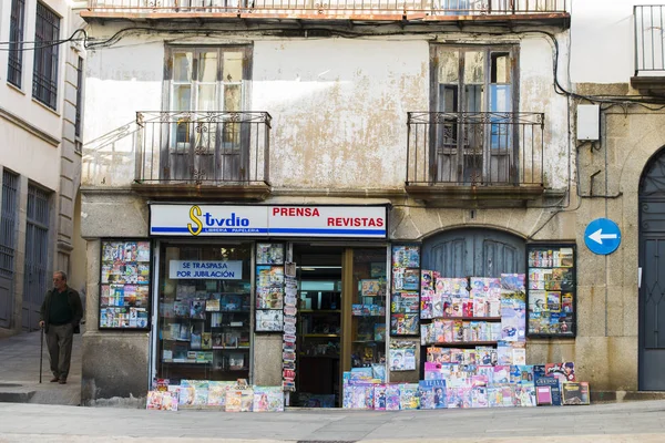 Bejtar Španělsko Listopad 2016 Obchod Prodávající Časopisy Písemný Tisk Starém — Stock fotografie