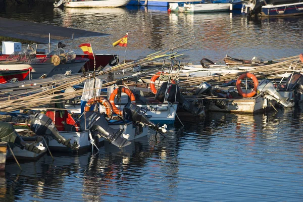 Arcade España Abril 2017 Pequeños Barcos Pesqueros Anclados Muelles Muelle — Foto de Stock