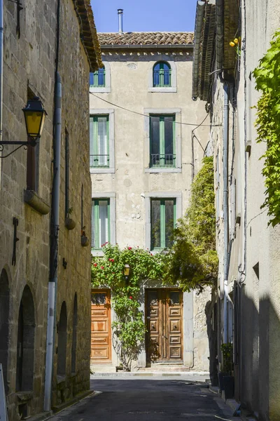 フランス ラグラス中世の村の通りの一つの詳細 — ストック写真